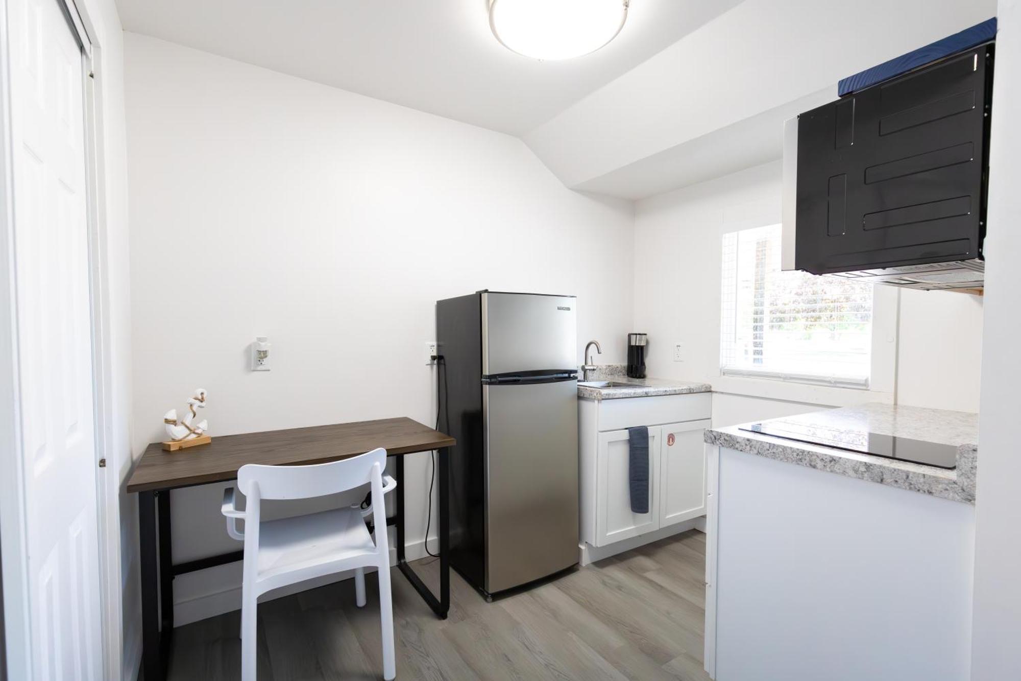 Anchor Bay Inn And Suites Sandusky Pokoj fotografie