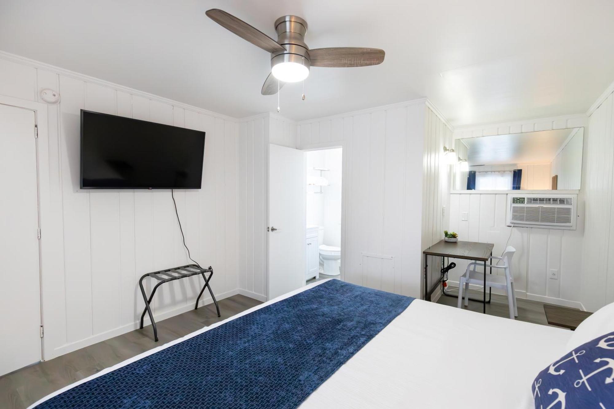 Anchor Bay Inn And Suites Sandusky Pokoj fotografie