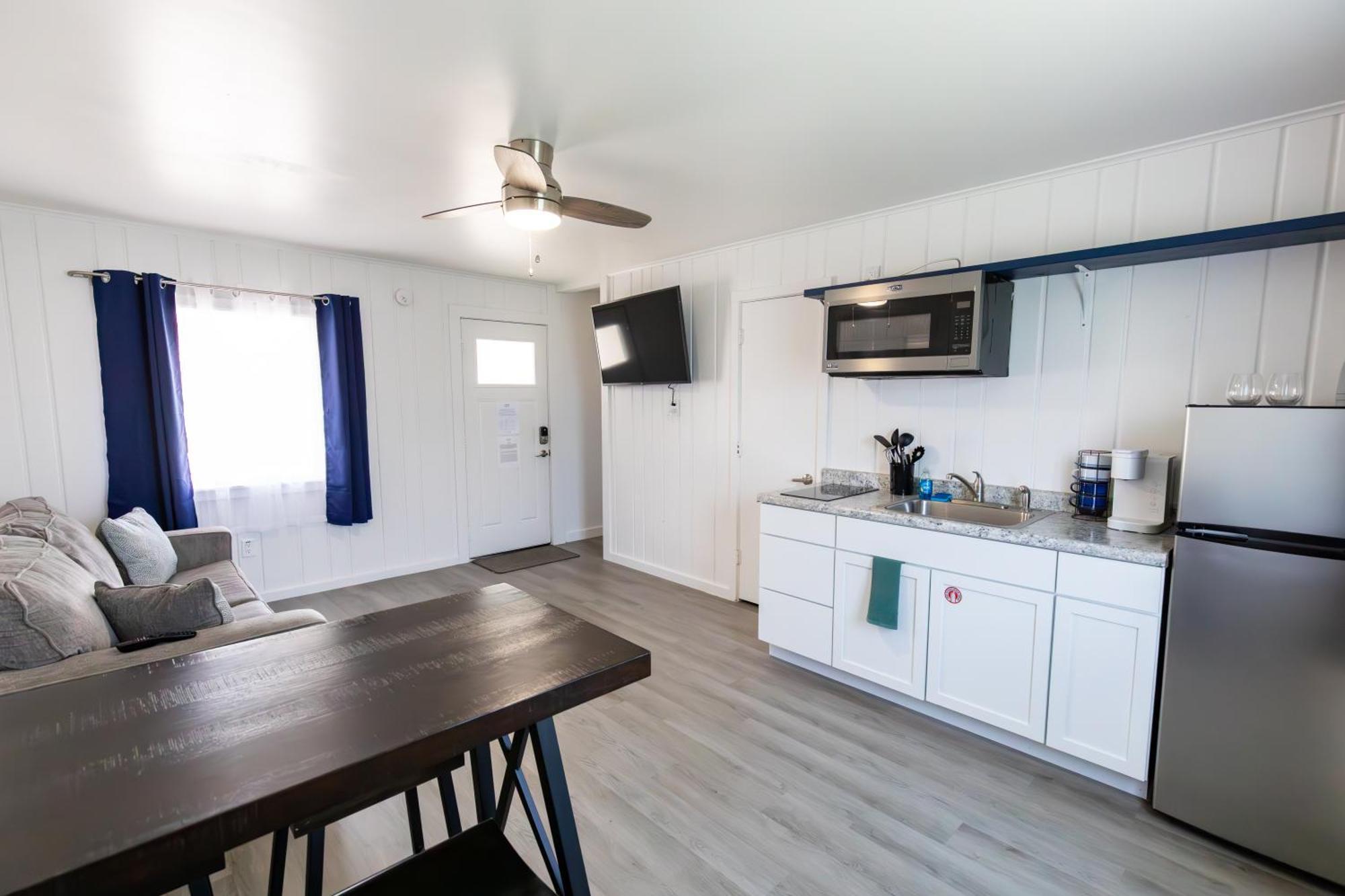 Anchor Bay Inn And Suites Sandusky Pokoj fotografie