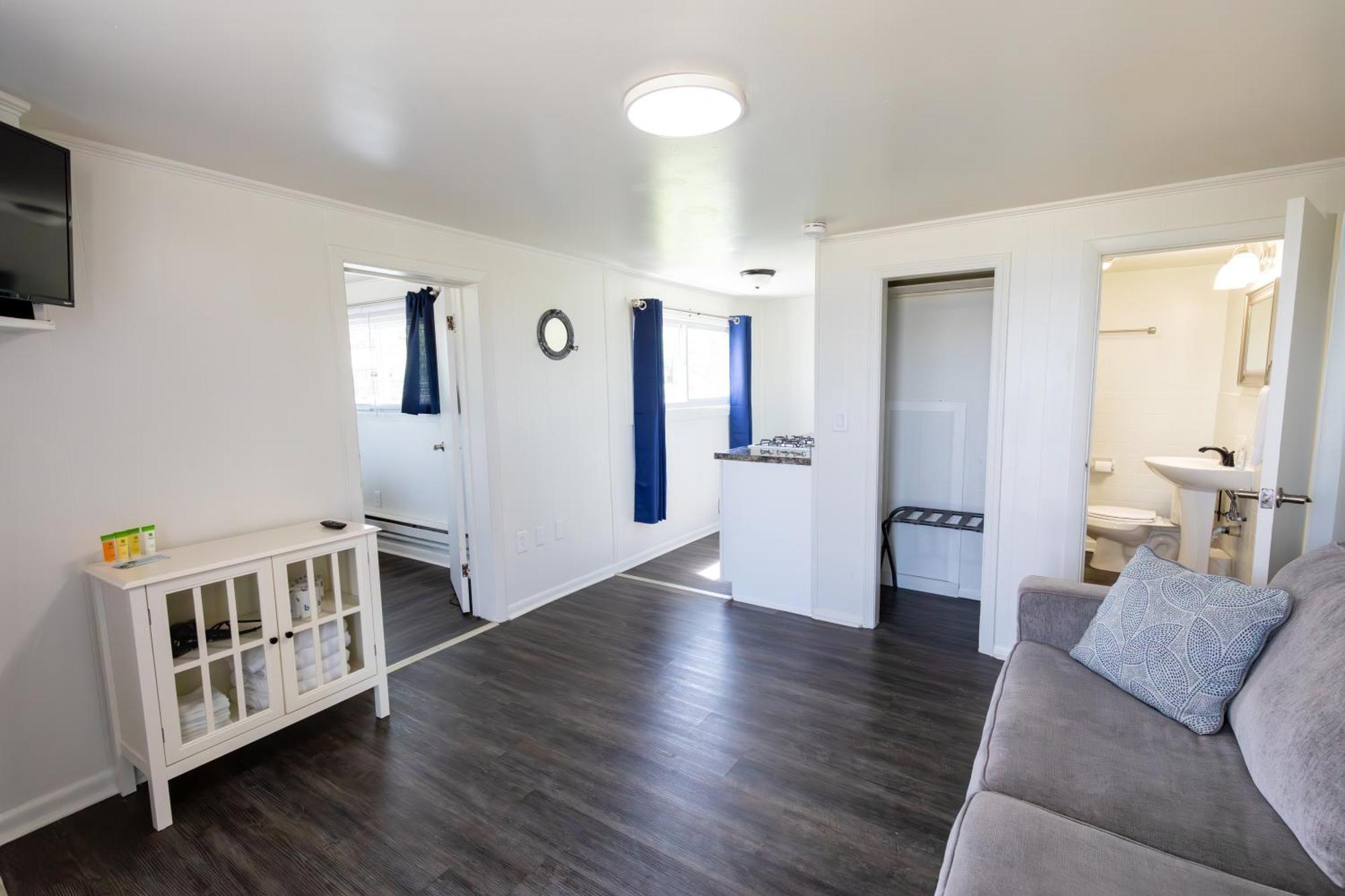 Anchor Bay Inn And Suites Sandusky Pokoj fotografie
